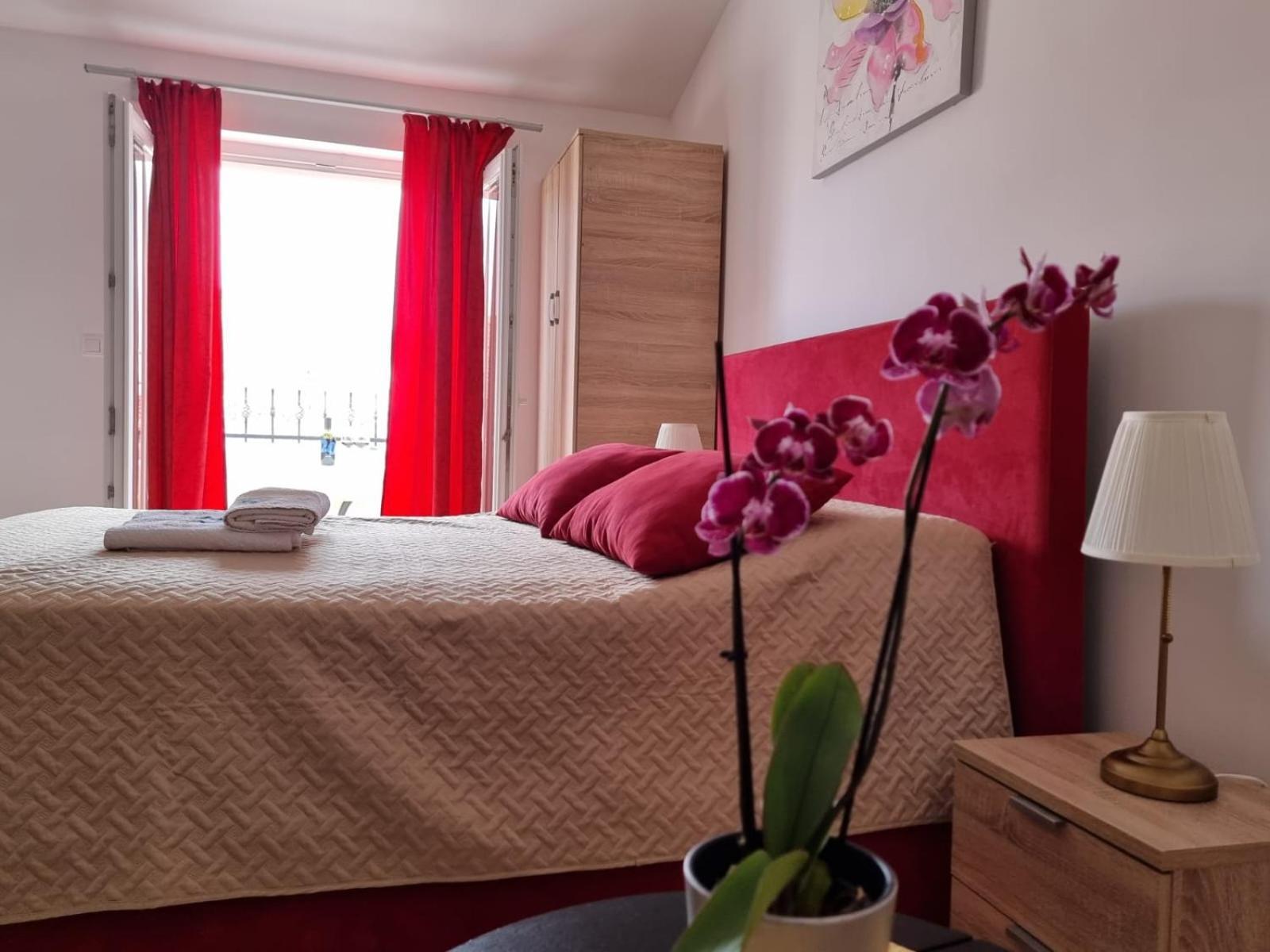 Bonbon 3 Apartment